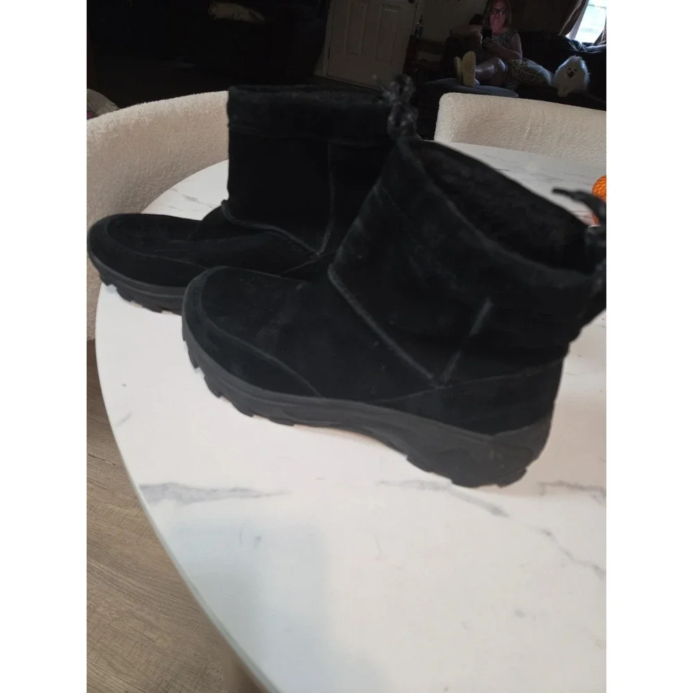 Women's Merrell J005352  Suede Leather Upper Winter Boots Black Sz 9.5
